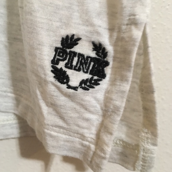 ❌SOLD❌PINK VS crossneck tee - Picture 2 of 4